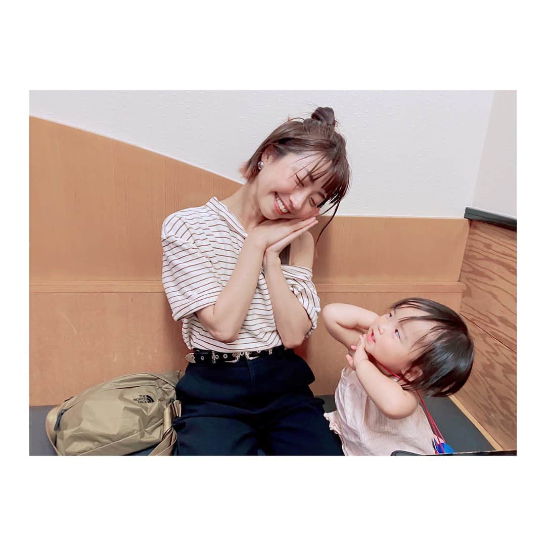 小塚舞子のインスタグラム：「明日はおは朝です！パソじゃなくて朝ですが、パソも引き続き堀江アナの爆笑トークが繰り広げられるはずですので、テレビとラジオを両方つける聖徳太子方式でお願いします。 おは朝は『冷凍おかずの素』をご紹介します。すごーく簡単で、すごーく便利！わたしも早速ふたつ作りました。ぜひです！」