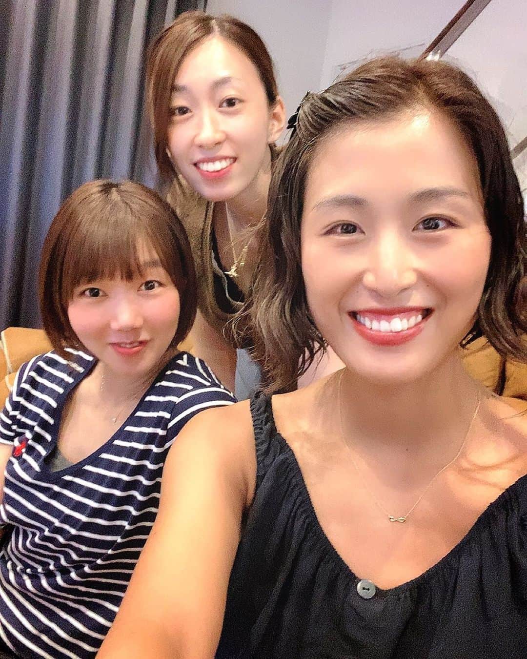 橋本涼加のインスタグラム：「🐝🐝🚗 #bff 🧸」