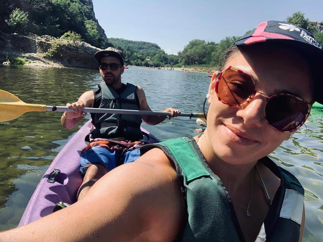 ユナ・デュフネさんのインスタグラム写真 - (ユナ・デュフネInstagram)「🚣🏼‍♂️ Descente des gorges de l’Ardèche  . . . #Ardeche #Fun #Sun #Sportifs #mylove #swagtotal #aura #sublime #paysagesdedingues #notreregion #France #Weekend」8月16日 18時21分 - youna_d