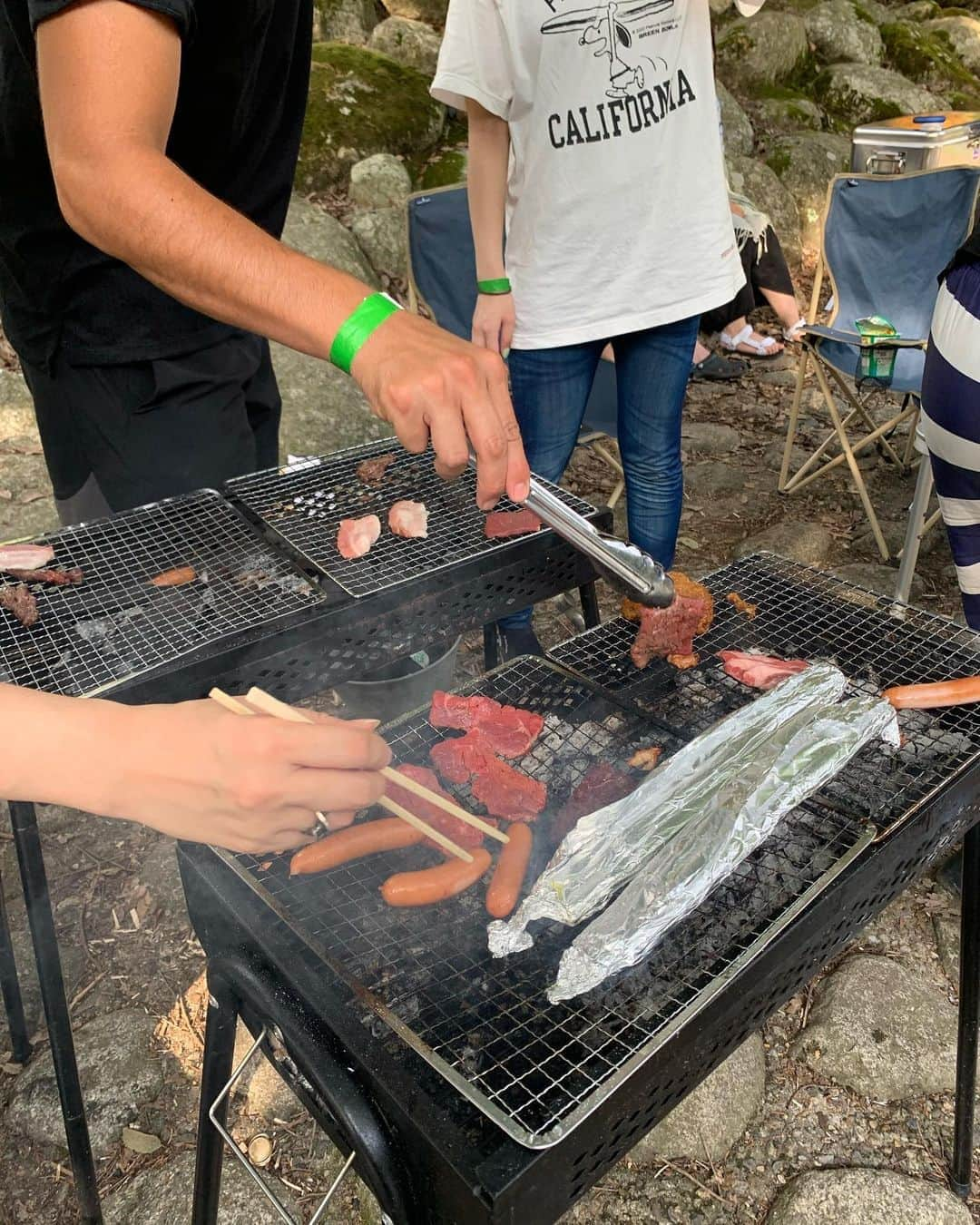 karen okajimaさんのインスタグラム写真 - (karen okajimaInstagram)「ㅤㅤㅤ ㅤㅤㅤ こないだのBBQとキャニオニング楽しかった🏞💞  キャニオニングは修行やったけど良き経験🥰 最後の写真シュールwww  ㅤㅤㅤ  滑る時鼻に水入るのが嫌すぎて 毎回鼻つまんでたら撮られてた。笑 ㅤㅤㅤ  #BBQ #キャニオニング #グランピング#camp #アウトドアnats  #nats #ナッツ #岡島かれん #映えグランピング #映えキャンプ #キャンプ」8月16日 18時35分 - karenokajima0318