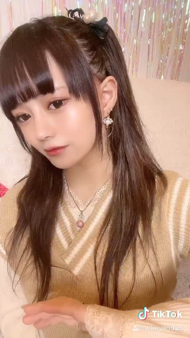朽木若菜のインスタグラム：「初リール🤍🤍🤍TikTokerしてるワ。」