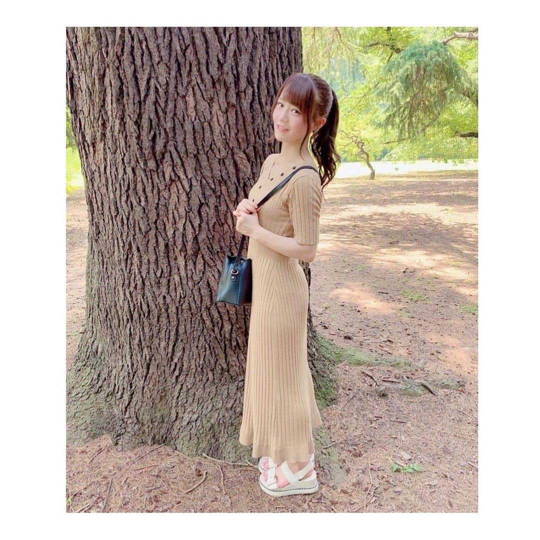 横山みうのインスタグラム：「大人っぽいですか？？🤎  #いいねください #ポニーテール #フォロー大歓迎」