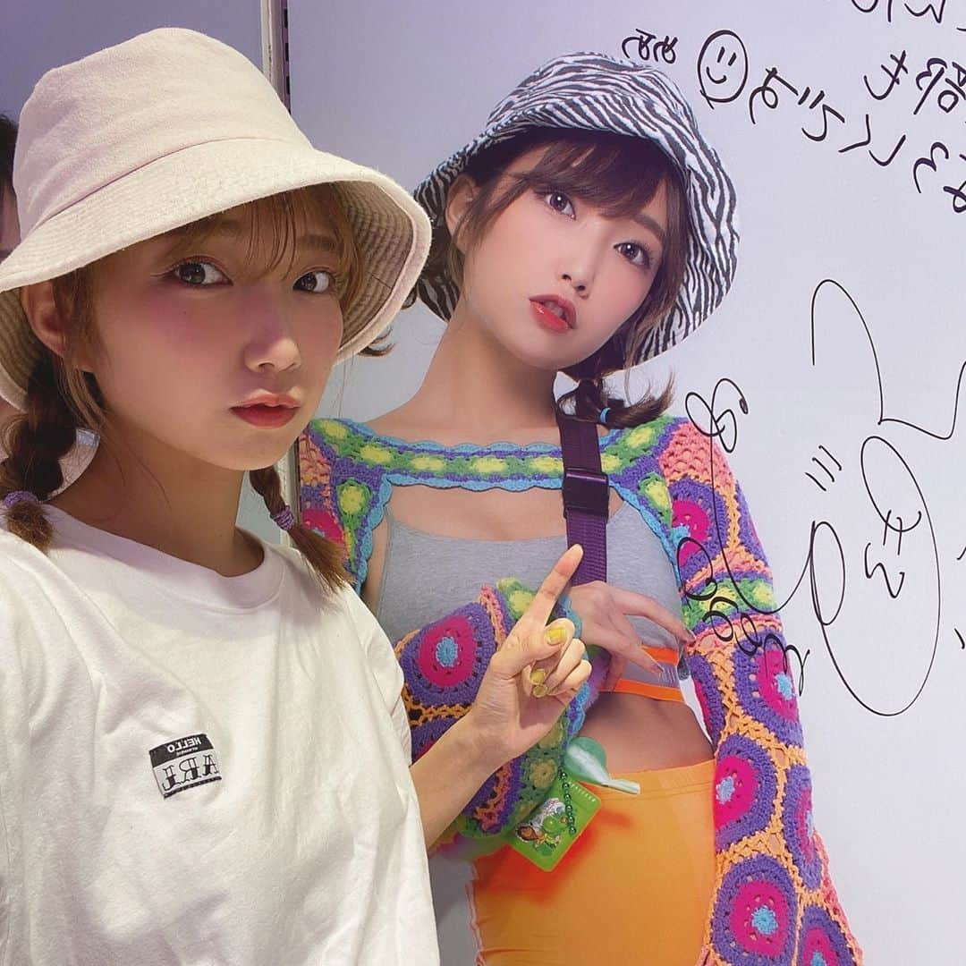 霜月めあさんのインスタグラム写真 - (霜月めあInstagram)「#ゼロイチファミリア109 POPUPショップ開催中です💓 . めあめあの大きなパネルとメッセージもあるよん👶 ぜひ遊びに行ってみてね😆😆 . . チケットはこちら！ https://passmarket.yahoo.co.jp/main/feature/01familia.html . #ゼロイチファミリア#霜月めあ#めあめあ」8月16日 20時27分 - meameachan