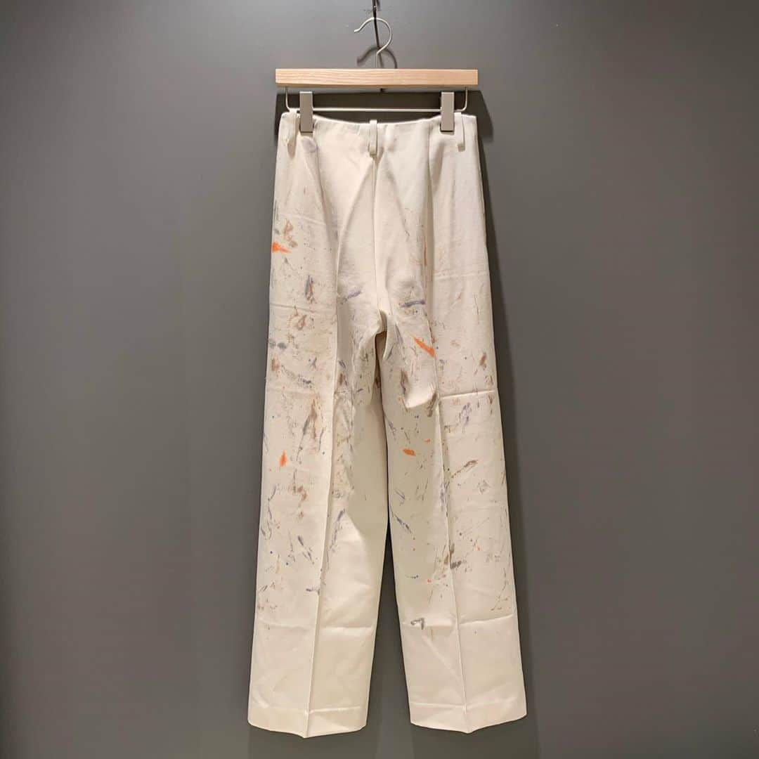 BEAMS JAPANさんのインスタグラム写真 - (BEAMS JAPANInstagram)「＜AURALEE＞ Womens WOOL MAX SERGE HAND PAINTED SLACKS BEAMS JAPAN 3F @beams_japan #auralee #beams #beamsboy #beamsjapan #beamsjapan3rd Instagram for New Arrivals Blog for Recommended Items #japan #tokyo #shinjuku #fashion #mensfashion #womensfashion #日本 #東京 #新宿 #ファッション#メンズファッション #ウィメンズファッション #ビームス #ビームスジャパン」8月16日 20時35分 - beams_japan