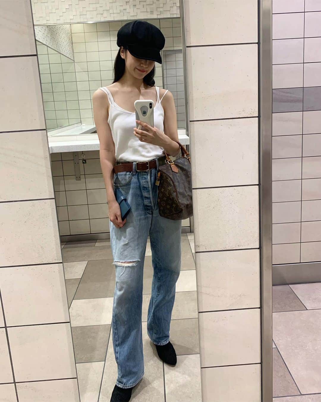 佐藤優津季さんのインスタグラム写真 - (佐藤優津季Instagram)「まねっこ💃🕺🤍  #今日のコーデ　#ootd #casquette #ca4la #カシラ #tops #ungrid #アングリッド #denim #levisvintage501 #リーバイスビンテージ501 #shoes #etretokyo #エトレトウキョウ」8月16日 21時07分 - yuzuki1996