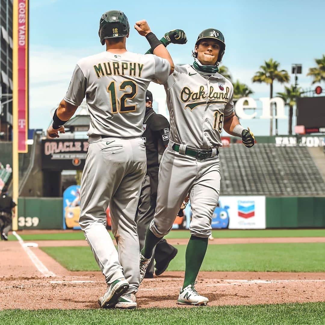 オークランド・アスレチックスさんのインスタグラム写真 - (オークランド・アスレチックスInstagram)「Reports of thunder in the area turned out to be Chad Pinder’s bat. #RootedInOakland」8月17日 7時03分 - athletics