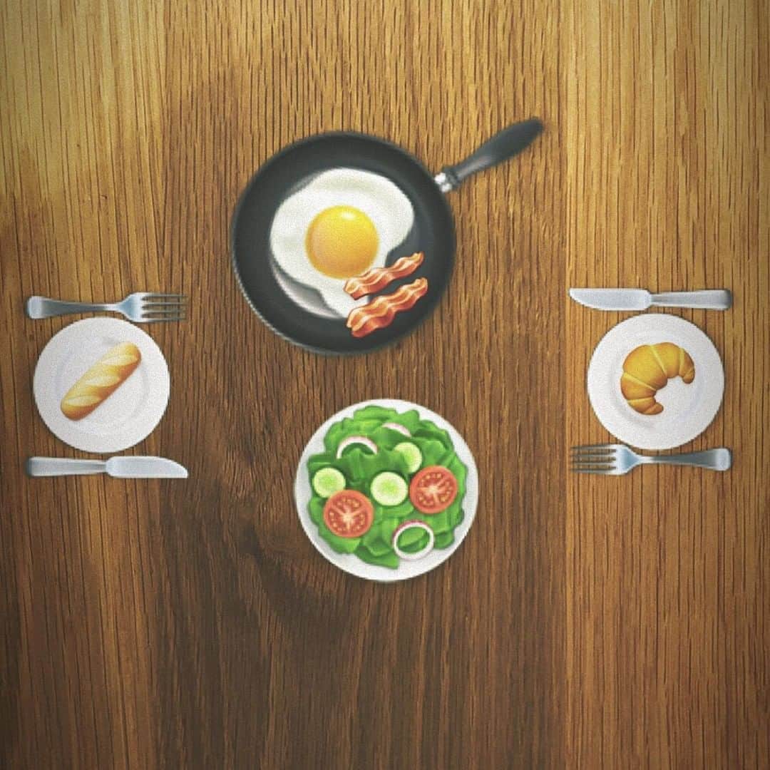 田中達也さんのインスタグラム写真 - (田中達也Instagram)「⠀ “Instafood” ⠀ ケータリングケータイ ⠀ #ストーリーズ #絵文字 #料理 #Stories #Emoji #Cooking ⠀」8月17日 7時01分 - tanaka_tatsuya