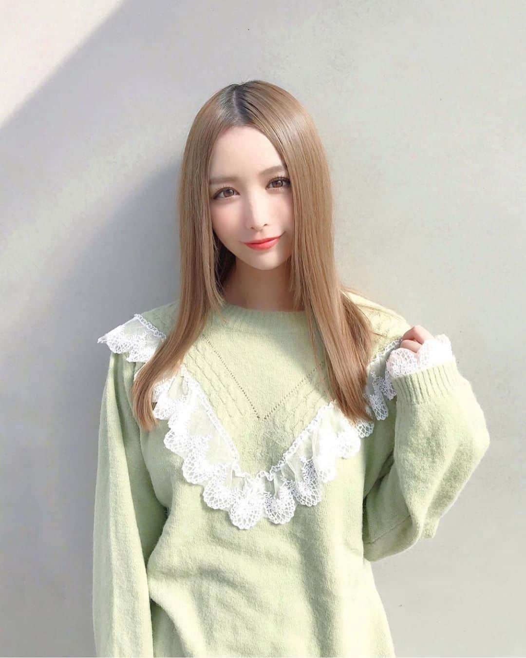 のインスタグラム：「どうも美女JAPANです！✨ ＊ ＊ 今回ご紹介するのはこの方‼️ ＊ IYOさん！@iyoyoshimi ＊ ＊ かわいすぎる！💕 とてもスタイルいいし、すごいセクシーですね！💕 ＊ ＊ IYOさんのアカウントには他にも素敵な投稿がたくさんあります✨ ＊ 皆さんも是非チェックしてみてね🧸 ＊ ＊ 明日の投稿もお楽しみに！！ ＊ ＊  #色気 #可愛い #綺麗 #かわいい #セクシー #写真集 #モデル  #水着 #美肌 #笑顔 #スタイル抜群 #可愛い #可愛すぎ #会いたい #天使 #美女 #美人 #美しい #スタイル #ヌード #スタイル抜群 #美脚 #お尻 #エロ #美乳 #素敵 #カワイイ #応援」