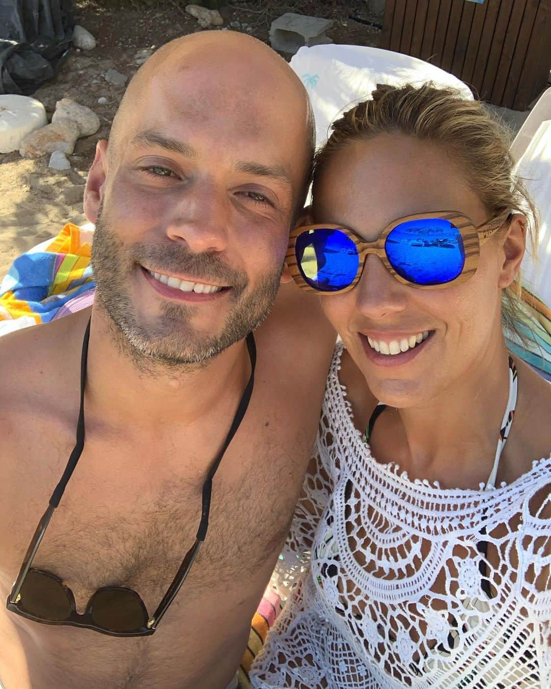 のインスタグラム：「This bad boy has arrived ❤️💃🏻❤️  . Sunday chilling - Beach Day - Best Day @andreaseberhart」