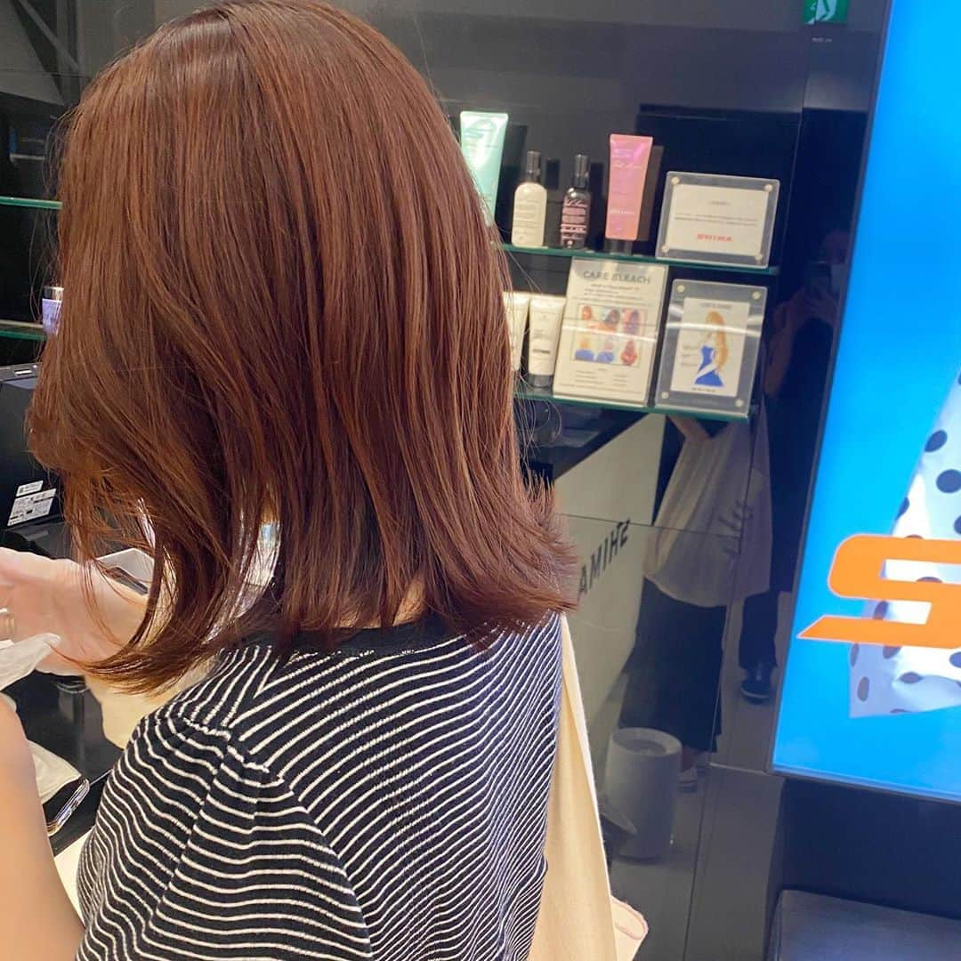 NASUさんのインスタグラム写真 - (NASUInstagram)「さらっとかわいい、くびれちゃうロブhair 人気のスタイル✂︎✂︎ 結んでも可愛い、うぶhair付き🌬🤍  #ロブ  #人生を変えるうぶhair」8月17日 1時18分 - nasup