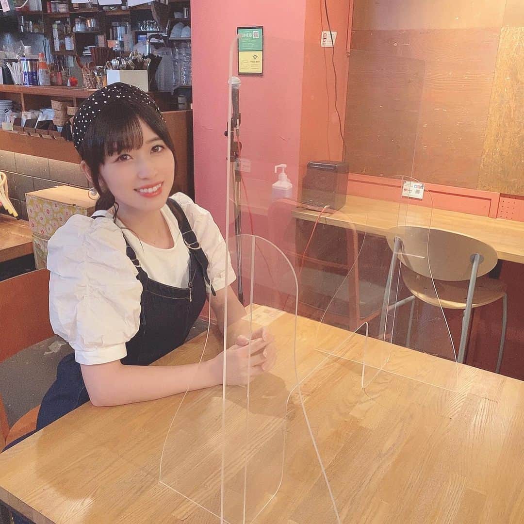 仙石みなみのインスタグラム：「. 💋 久々のお話し楽しかったーー☺︎ . #monarecords #下北沢 #makuake #talk #event」