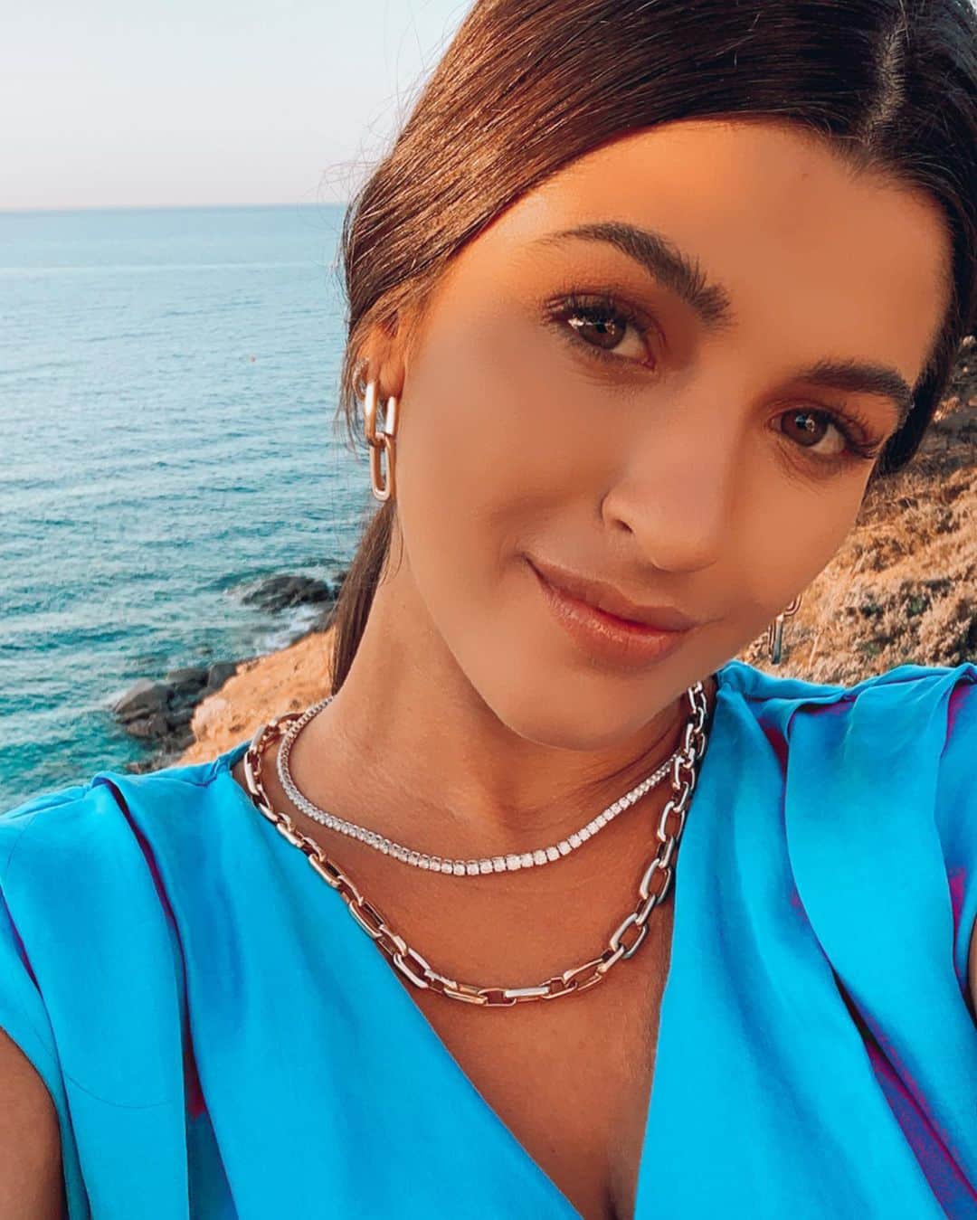 ナタリア・ベッカーのインスタグラム：「🦋」