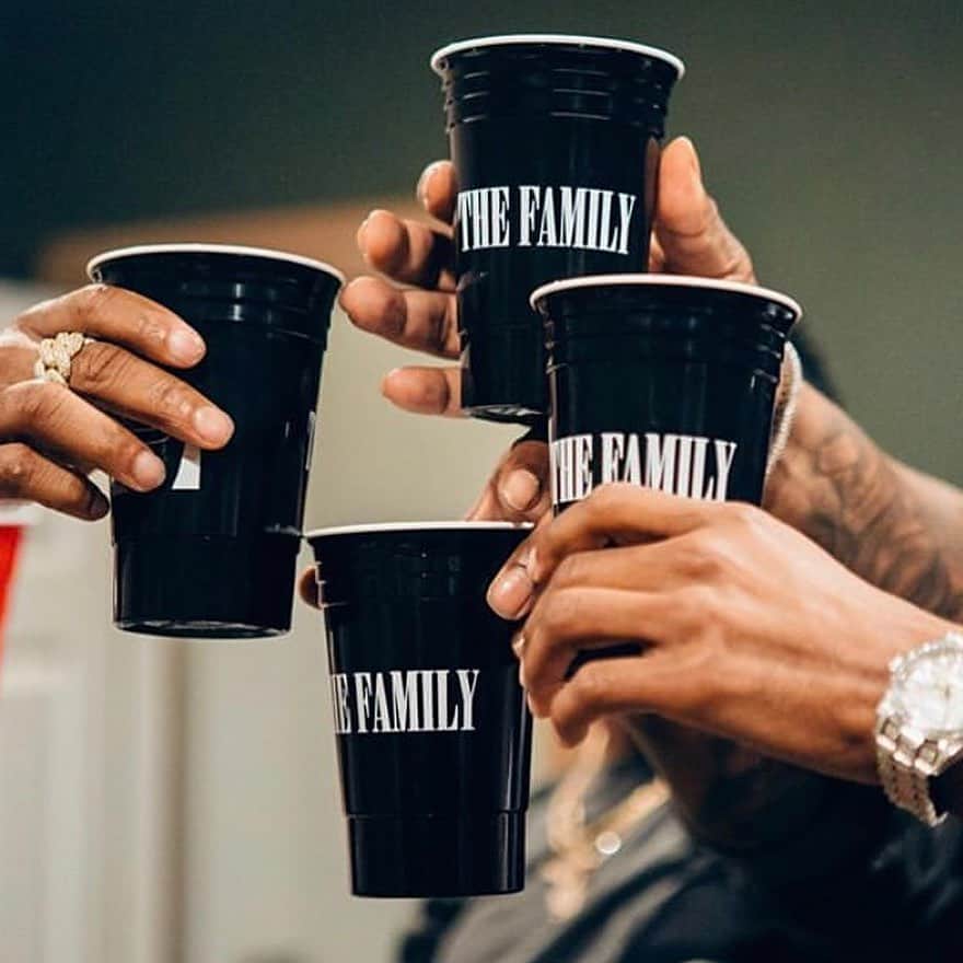 のインスタグラム：「**RESTOCK**  THE FAMILY CUPS Set of 4  AVAILABLE NOW at www.bloodsthicker.com   This is a item that sells out fast. Shop @bloodsthicker   *SWIPE UP LINK in my IG Story*」