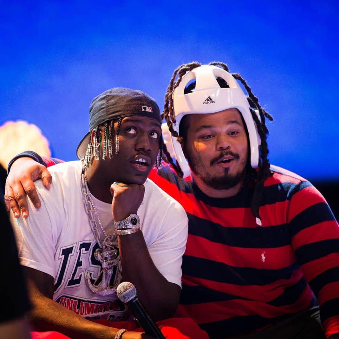 The Berricsさんのインスタグラム写真 - (The BerricsInstagram)「Who caught @lilyachty in the @KerwinFrost Telethon Supershow?? It was one of the more interesting performances we’ve seen so far at The Berrics today. Instead of performing his usual set list, Kerwin hilariously had Yatchy sing karaoke to songs ranging from “Take On Me” by a-ha, “Hey Ya” from OutKast, and even tried his hand at “Goodbye Horses” by Q Lazzarus (aka the first song in MJ’s Fully Flared part), before finishing up with #MacDemarco’s “On the Level” 🎶 Hit the link in our bio to watch the rest of the performances, shop for KYRC merch, and donate to @yourrightscamp 🔗 📸 @yoonicorn213」8月17日 8時31分 - berrics