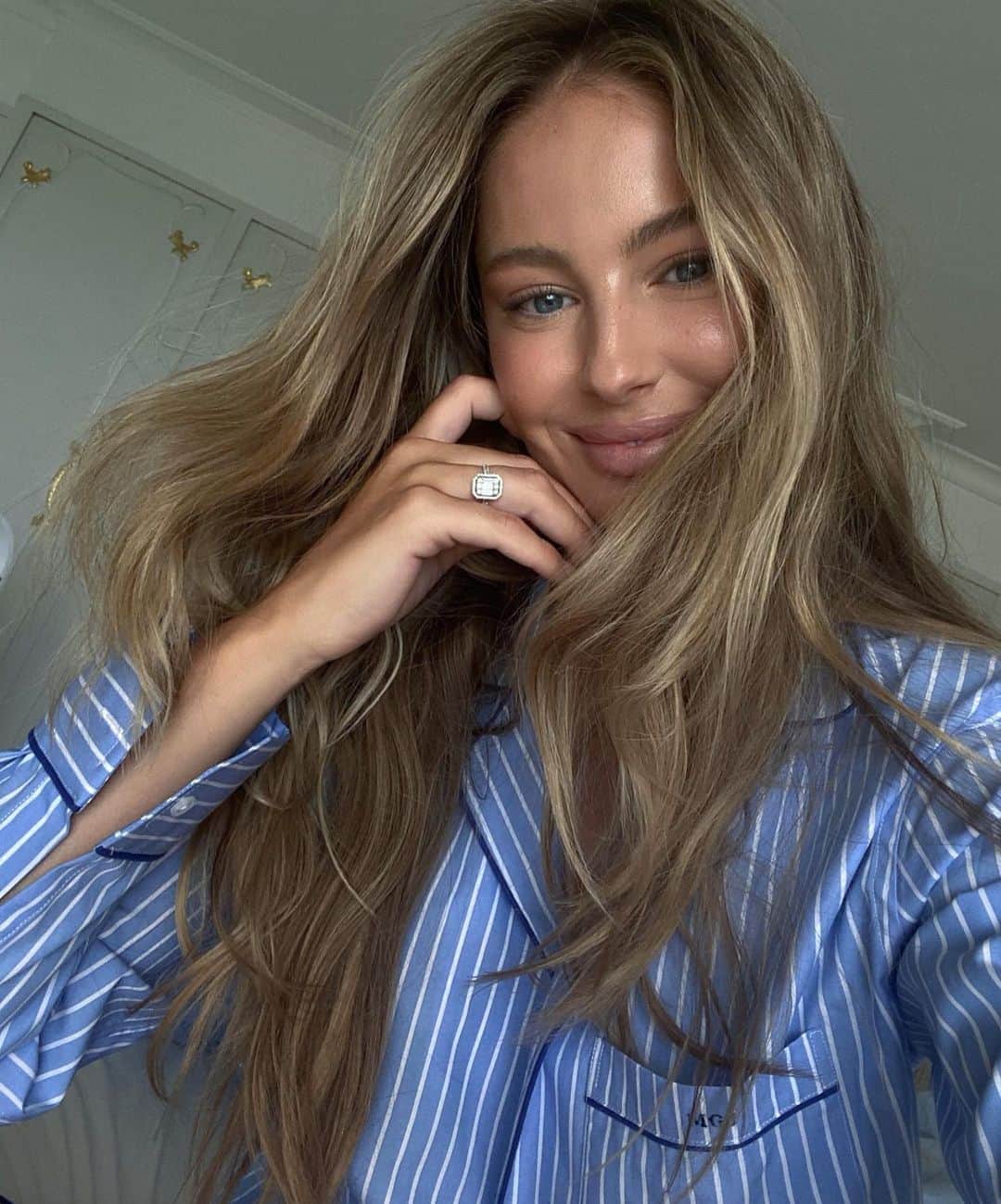 Mathilde Goehlerのインスタグラム：「I hope you’re Sunday was perfect, filled with laughter, learnings, and good memories 🦋」