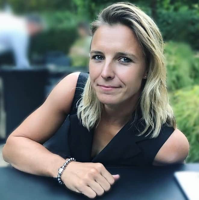 キルステン・フリプケンスのインスタグラム：「Enjoy your sunday folks x」