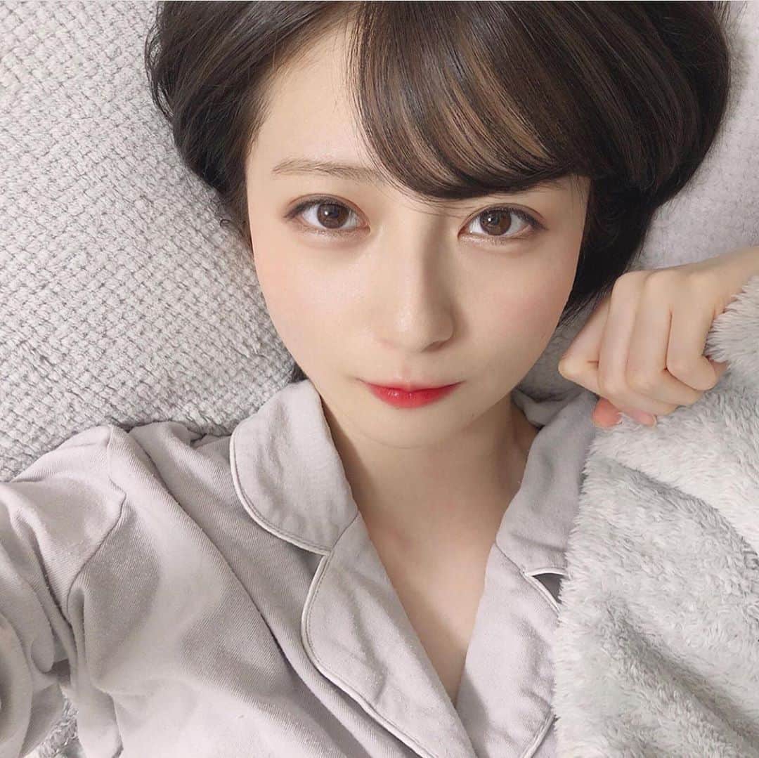 美女JAPANのインスタグラム：「どうも美女JAPANです！✨ ＊ ＊ 今回ご紹介するのはこの方‼️ ＊ こばしり。さん@lovetomato_24 ＊ ＊ こんなショートヘアーが似合う人他にいますか？！💕 ＊ ＊ こばしり。さんのアカウントには他にも素敵な投稿がたくさんあります✨ ＊ 皆さんも是非チェックしてみてね🧸 ＊ ＊ 明日の投稿もお楽しみに！！ ＊ ＊  #色気 #可愛い #綺麗 #かわいい #セクシー #写真集 #モデル  #水着 #美肌 #笑顔 #スタイル抜群 #可愛い #可愛すぎ #会いたい #天使 #美女 #美人 #美しい #スタイル #ヌード #スタイル抜群 #美脚 #お尻 #エロ #美乳 #素敵 #カワイイ #応援」