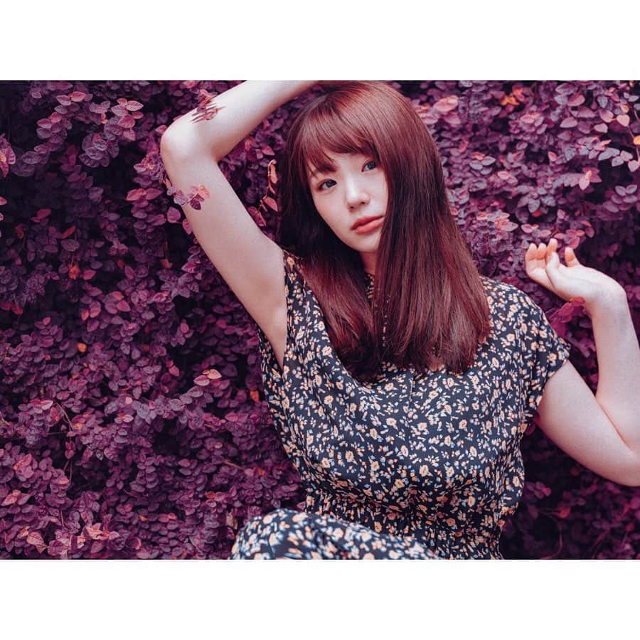 長谷川かすみのインスタグラム：「去年撮影した写真に魔法をかけてもらったので、見てほしい🥺  special thanks  @shunsuke_kakuuchi」