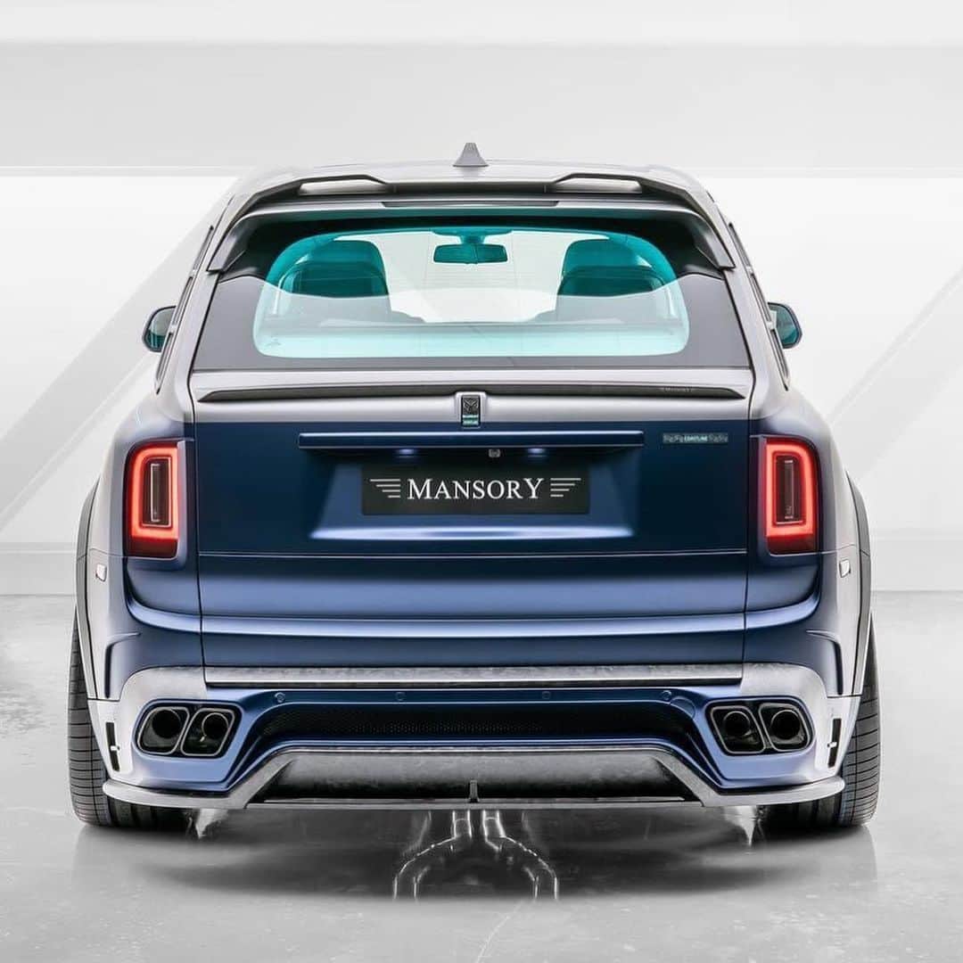 CARLiFESTYLEさんのインスタグラム写真 - (CARLiFESTYLEInstagram)「Which Mansory 🍑 are you picking? Check out @aerosunzusa for more! #carlifestyle」7月24日 8時49分 - carlifestyle