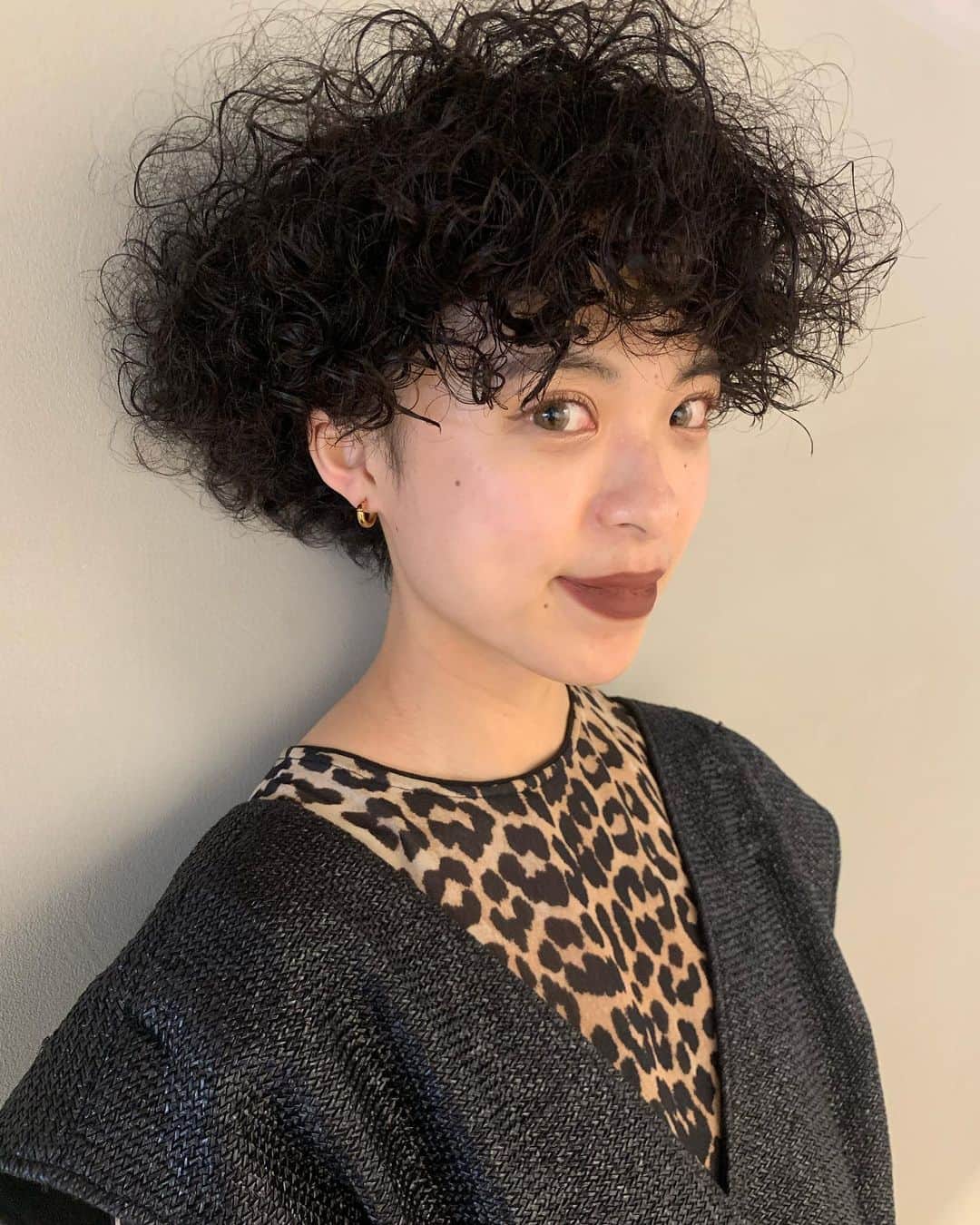 のインスタグラム：「パーマ楽しいですよ。 心からおすすめです。 . hair/ @asako.nanuk  . #guestnanuk」