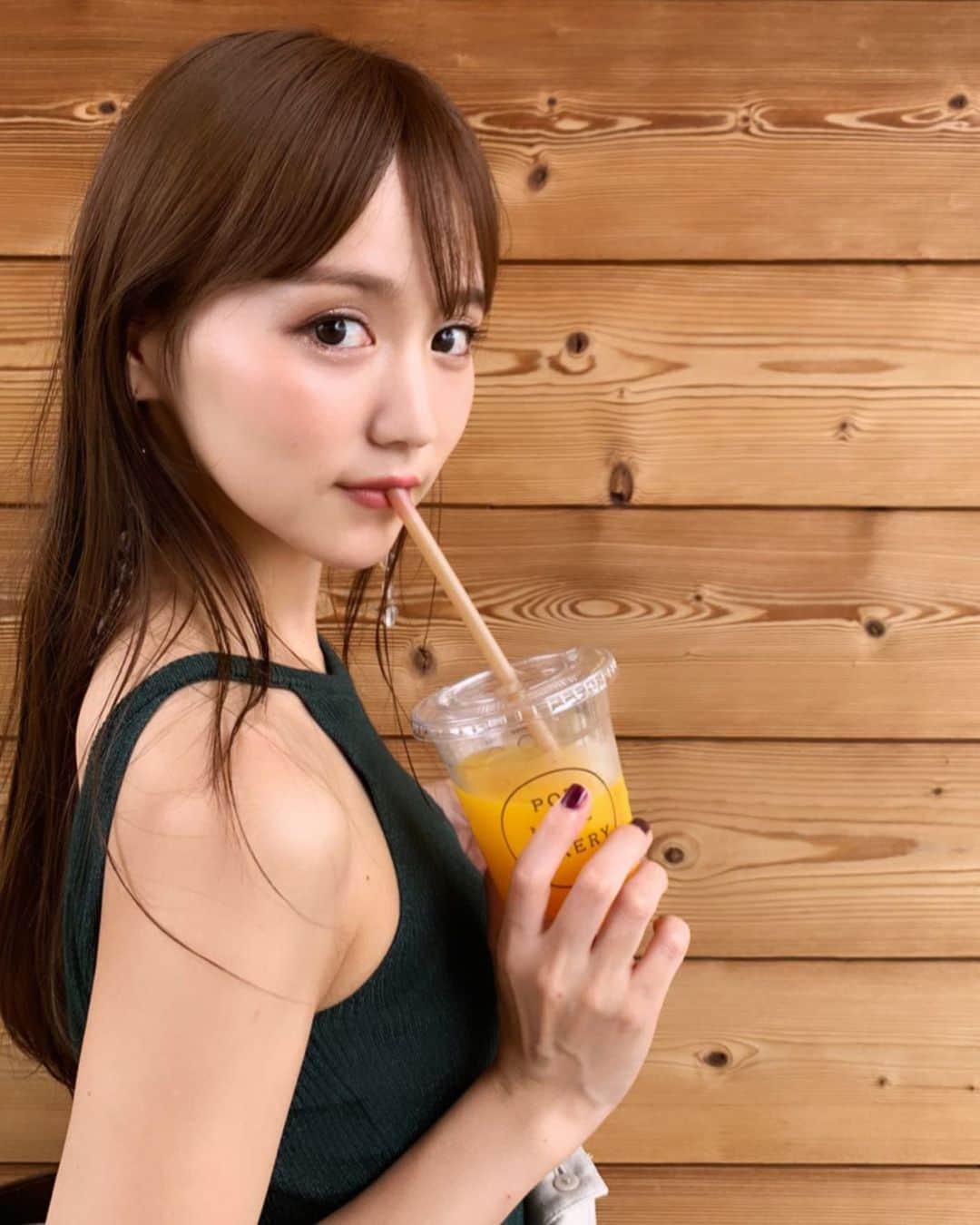 宮内ひかるのインスタグラム：「🍊🍹🧡☀️」