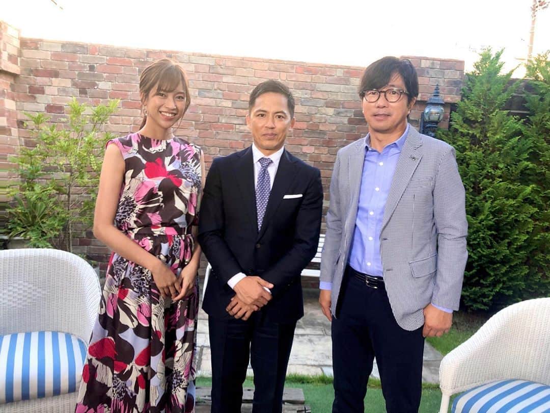 のインスタグラム：「📺 BSフジ『クロスオーバー』 毎週(土)22:00-22:55  今回のゲストは オリンピック3大会連続金メダルという偉業を成し遂げた、柔道の野村忠宏さんです。  ◆アスリート生命を賭けた決断 ◆追い求めてきた夢への挑戦 ◆不可能を可能にするひらめき ◆人生を変えるターニングポイント などインタビューしながら、 アスリートのスポーツにおけるコンピテンシーとは何か、たっぷりお話伺ってきました。是非ご覧ください☆  #野村忠宏　さん #深堀圭一郎　さん」
