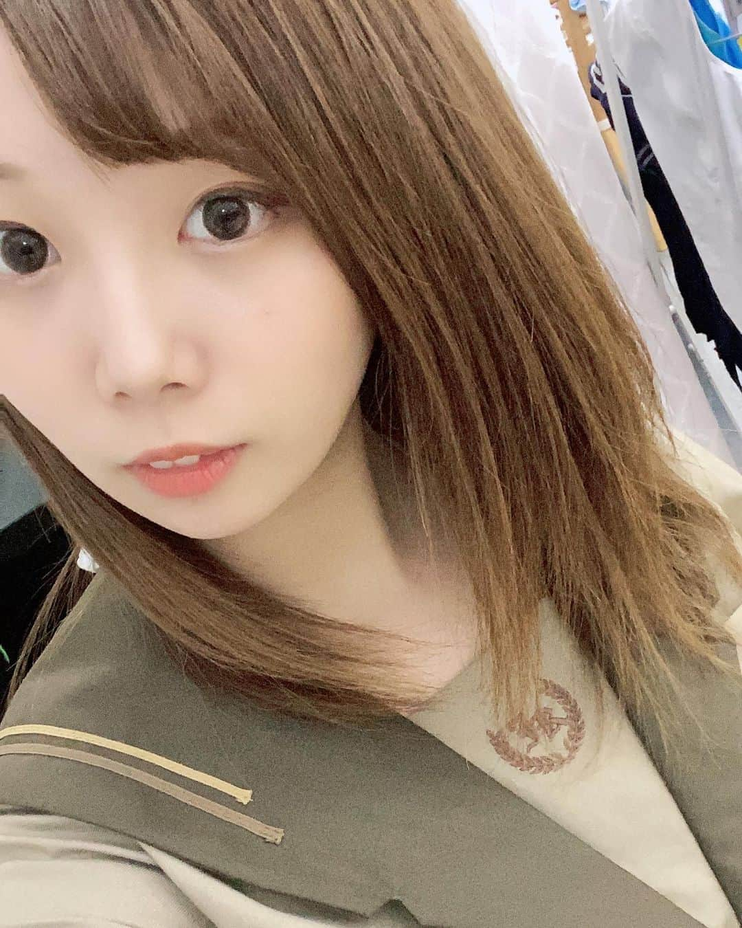 森脇芹渚のインスタグラム：「せーんぱいっ！ 今日はどこ遊びに行きます？  #グラドル自画撮り部 #童顔天然Icup #制服 #制服デートしたい #まぁ女子校だったんですけどね #少しでもいいなと思ったらフォローおねがいします #フォローミー #巨乳 #爆乳 #あなたの推しになりたい #誰かの性癖に刺され #撮影会 #被写体」