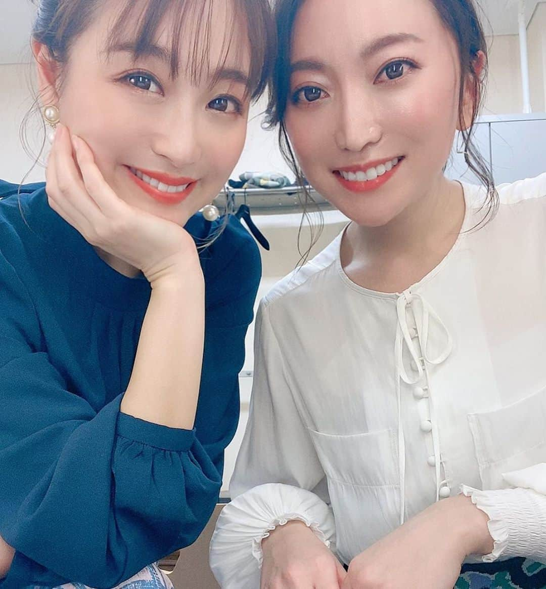 加藤綾菜さんのインスタグラム写真 - (加藤綾菜Instagram)「明日25日[土曜日］19時〜✨加藤家の日常✨ 親友の鈴木奈々ちゃんとYouTube生配信します❤️ 前回の動画も沢山見てくださり嬉しい😢ありがとう😊 コメントに答えていきますので沢山お話しましょうね🥰❤️❤️ 待ってます🥰💕  #写真は #去年の #懐かしい❤️」7月24日 10時56分 - katoayana0412