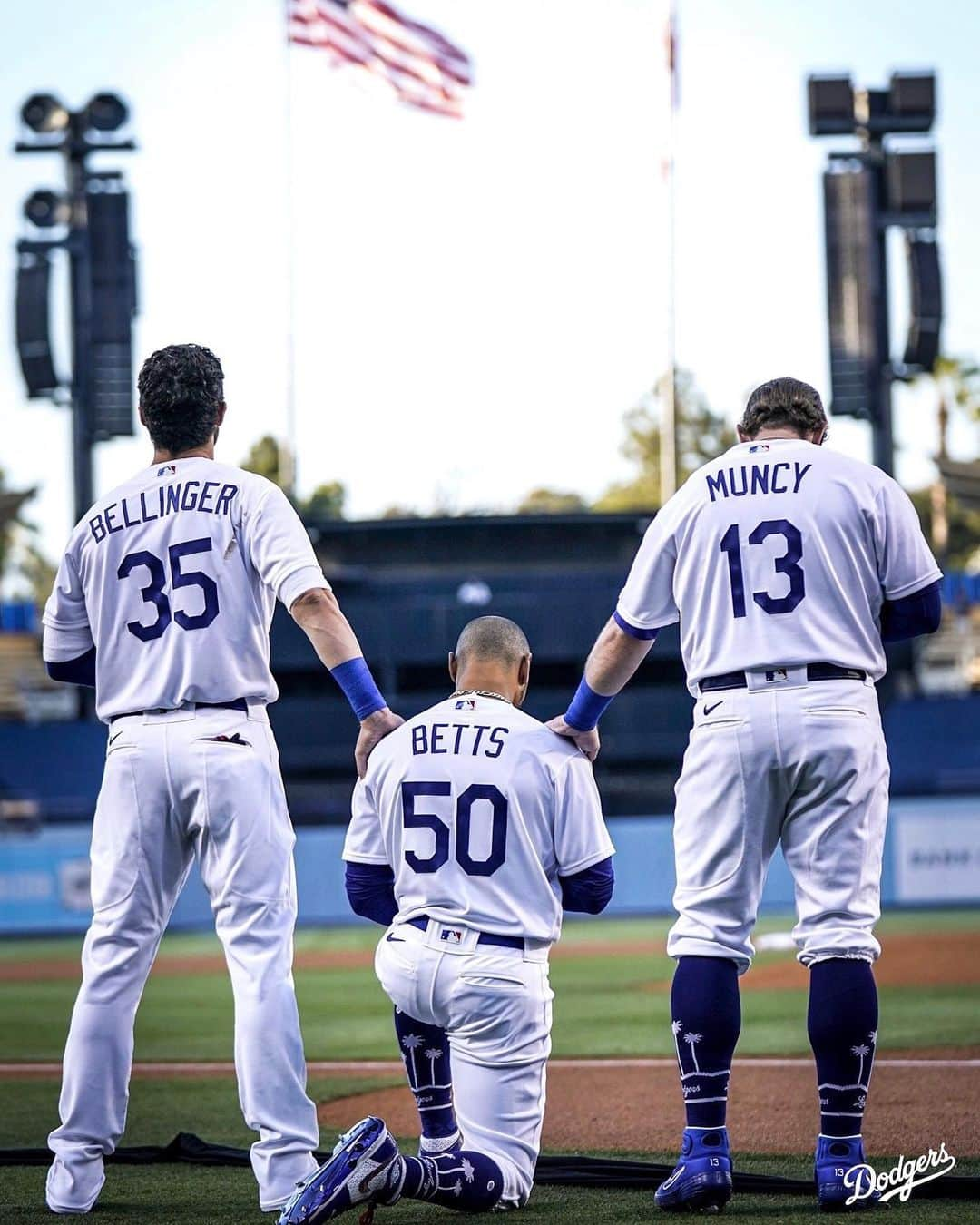 Los Angeles Dodgersさんのインスタグラム写真 - (Los Angeles DodgersInstagram)「Unity.」7月24日 11時24分 - dodgers