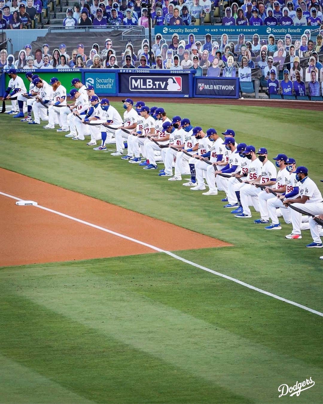 Los Angeles Dodgersさんのインスタグラム写真 - (Los Angeles DodgersInstagram)「Unity.」7月24日 11時24分 - dodgers