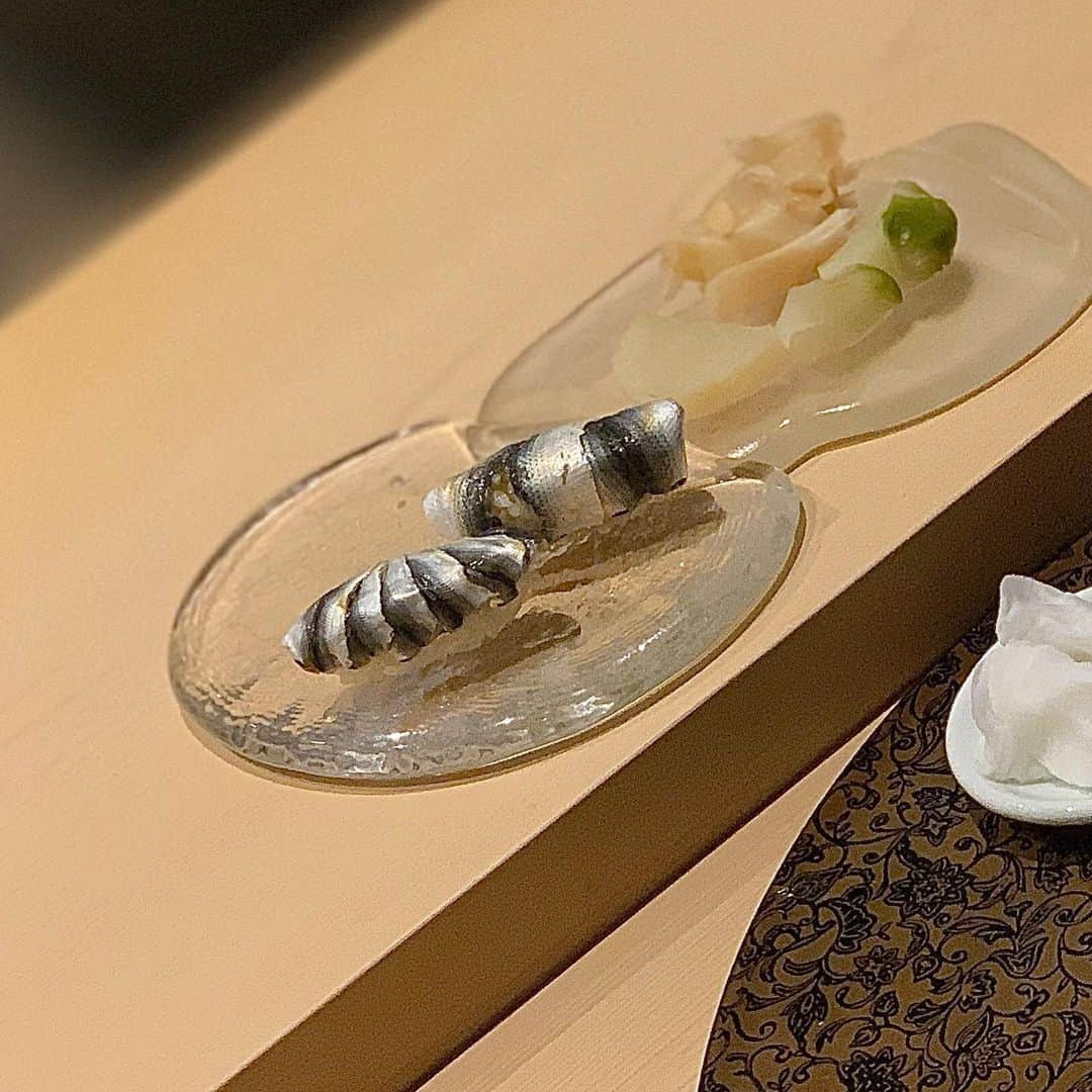 大石 征裕さんのインスタグラム写真 - (大石 征裕Instagram)「新子と小肌　漬け　　#sushi  #aoyama」7月24日 13時15分 - oishi_masahiro