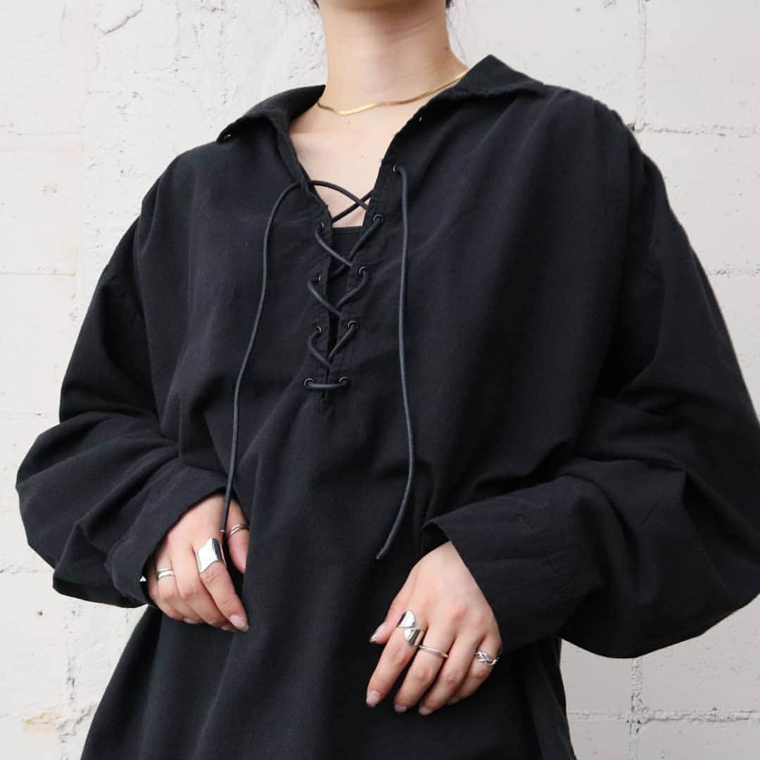 吉祥寺 古着屋 Orfeoのインスタグラム：「. ONLINE SHOP・NEW STOCK  #orfeo #kichijoji #tokyo #vintage #used #fashion #coordinate #outfit  ONLINE SHOP掲載商品のお問い合わせはONLINE SHOPからのメール、またはインスタグラムのプロフィール記載のメールアドレスよりお願いいたします ショッピングリンク無しのインスタグラム、ストーリー掲載商品も個別に通販承りますのでメール(orfeokichijoji@yahoo.co.jp)にてお問い合わせください」