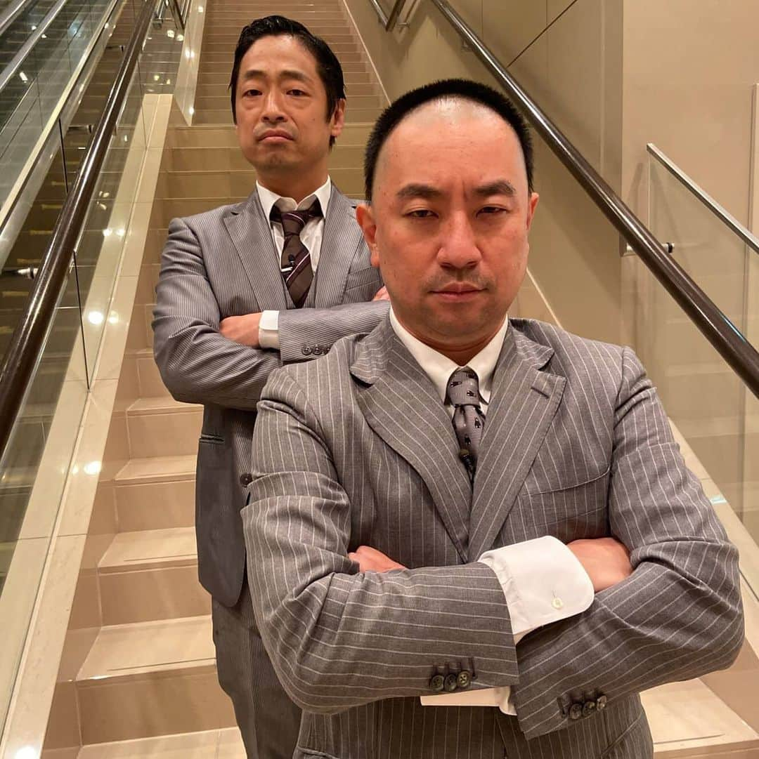 レイザーラモンRGさんのインスタグラム写真 - (レイザーラモンRGInstagram)「大和田常務と伊佐山部長！  MBS毎日放送のことだぁ、今日の「せやねん」にもう手回してんじゃねえのかぁ！？   #半沢直樹」7月25日 0時30分 - rgrazorramon