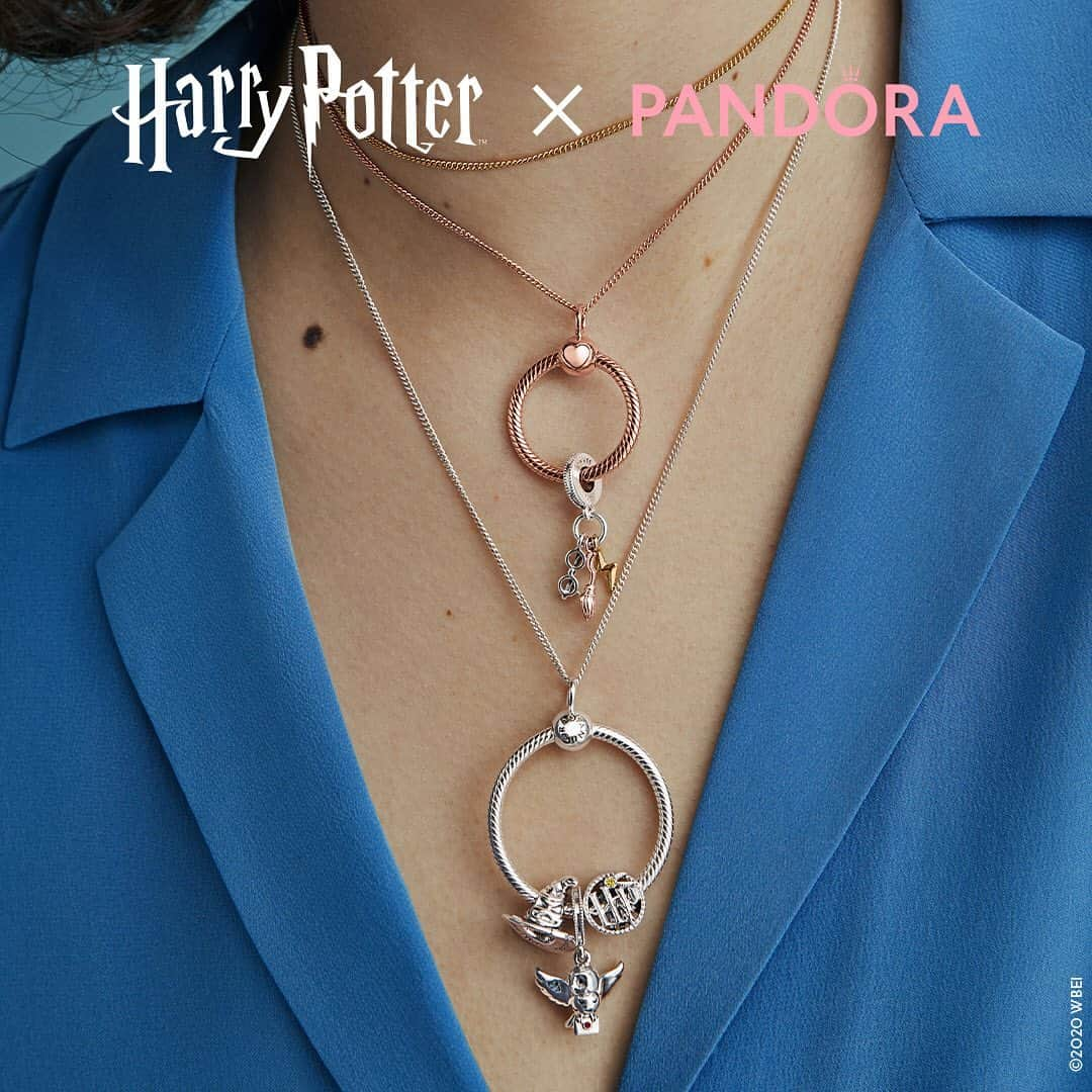 PANDORAさんのインスタグラム写真 - (PANDORAInstagram)「Spellbinding style starts with the Pandora O Pendant and your new favourite Harry Potter icons. ✨#HarryPotterxPandora #Pandora #PandoraCharms」7月24日 17時33分 - theofficialpandora