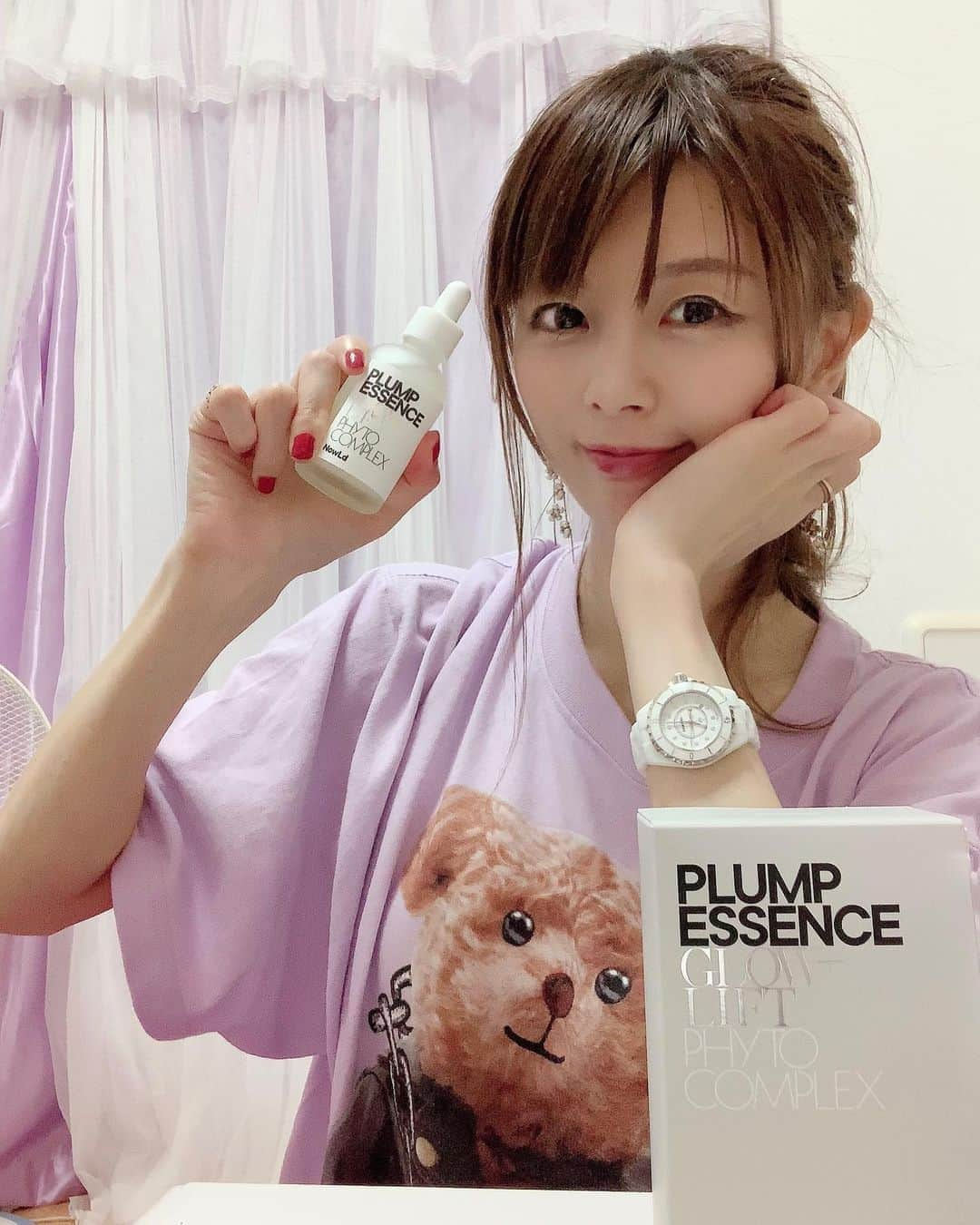 satomiさんのインスタグラム写真 - (satomiInstagram)「🧸@nowldbeauty / プランプエッセンス🧸 ・ 雑誌やWebメディアでも取り上げらる人気の NowLd (ノルド)の美容液だよ❤️ ・ 少しとろみのあるテクスチャーなので乾燥対策にも⭕️‼️ .  『 𝗡𝗢 𝗠𝗢𝗥𝗘 𝗙𝗢𝗨𝗡𝗗𝗔𝗧𝗜𝗢𝗡 !! 』﻿ もう、カバーはいらない♡ 私も週2回しかファンデーション 使ってないよ🧸✨✨ ・  #nowld  #nowldbeauty  #プランプエッセンス  #おすすめスキンケア  #美容液  #ノルド #おこもり美容 #さとみの美容記録  #読モ #サロンモデル  #サロモ #ロンティーコーデ  #channel  #美肌  @nowldbeauty」7月24日 18時06分 - saatoomii47