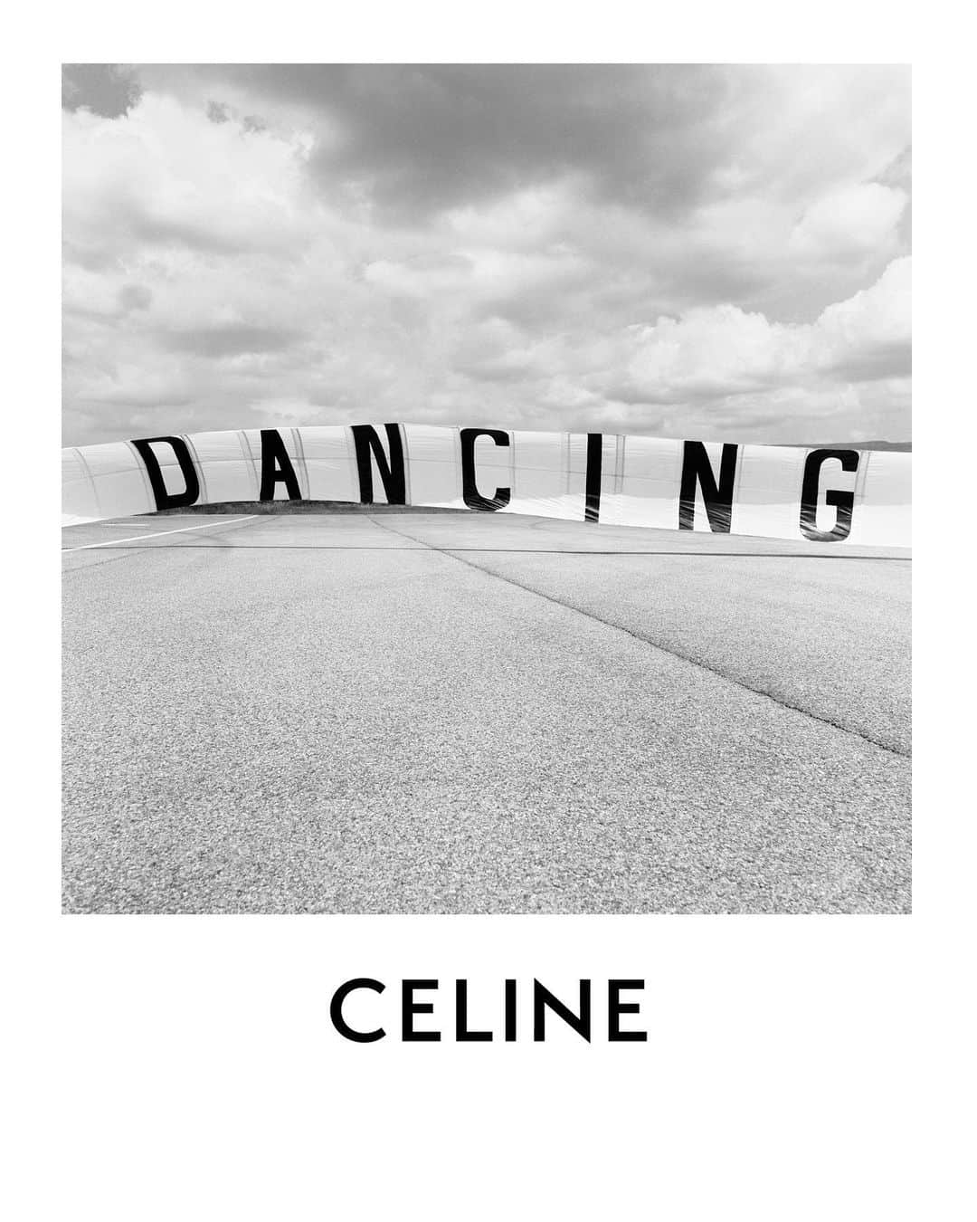 Celineさんのインスタグラム写真 - (CelineInstagram)「CELINE HOMME "THE DANCING KID" WEDNESDAY JULY, 29TH  #THEDANCINGKID #CELINEHOMME #CELINEBYHEDISLIMANE」7月24日 19時02分 - celine