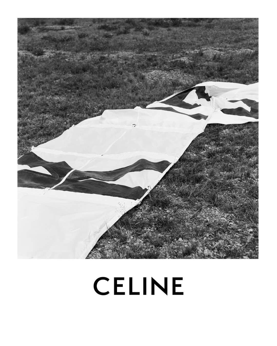 Celineさんのインスタグラム写真 - (CelineInstagram)「CELINE HOMME "THE DANCING KID" WEDNESDAY JULY, 29TH  #THEDANCINGKID #CELINEHOMME #CELINEBYHEDISLIMANE」7月24日 19時03分 - celine