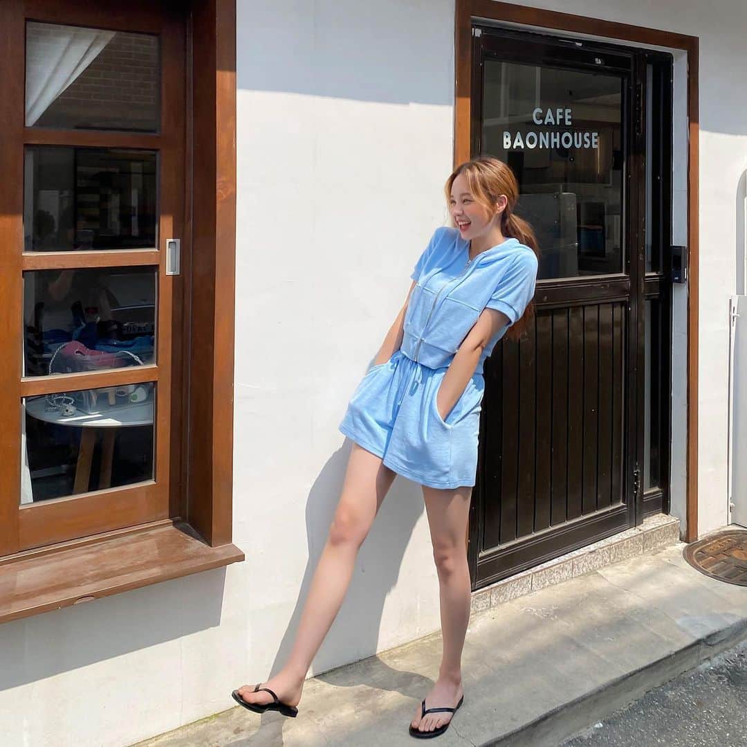Chuuのインスタグラム：「어떤 코디가 츄멤님 취향일까요?골라주세요!✨ Pick your favorite style! 1-2-3-4-5-6」