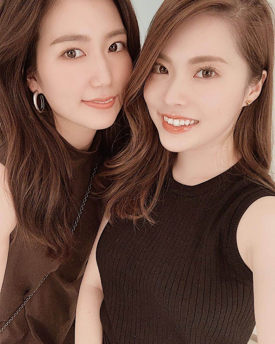 のインスタグラム：「13年目のべすふれショット🦢🤍」