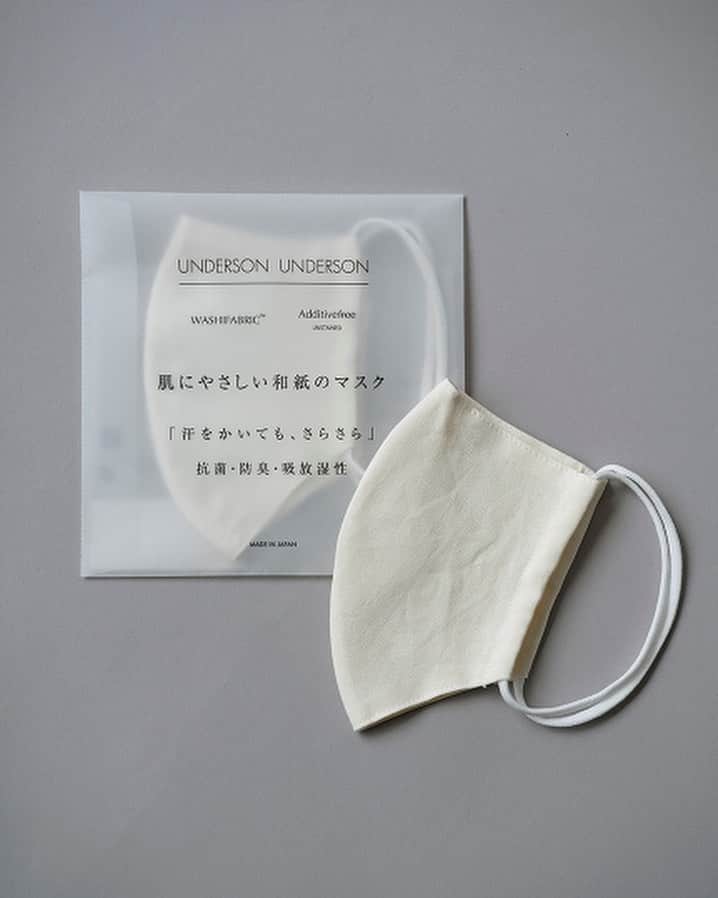 USAGI ONLINEさんのインスタグラム写真 - (USAGI ONLINEInstagram)「@underson.underson オリジナル和紙マスクが予約受付中。  肌にやさしい和紙100％の素材を使用した、オリジナルの和紙マスク。和紙がもつ抗菌・防臭、吸放湿性で、汗をかいてもマスク内をさらさらと快適に保ちます。 天然素材の良さを活かす製法を用いた、敏感肌の方にもやさしいマスクです。 #usagionline #undersonunderson #mask #ウサギオンライン #アンダーソンアンダーソン #マスク #和紙」7月24日 20時35分 - usagionline