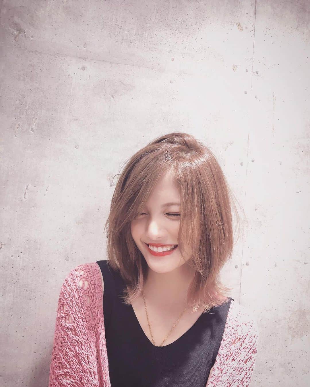 美沙玲奈のインスタグラム：「さりげなくウルフ🐾」