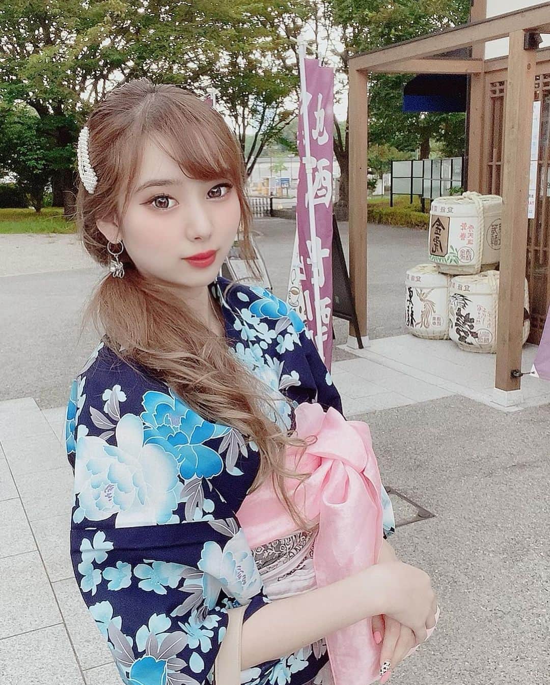嶋谷愛（あいちゅん）さんのインスタグラム写真 - (嶋谷愛（あいちゅん）Instagram)「. #金シャチ横丁 に行ってきました🤍 初名古屋♥ . #名古屋 #浴衣 #blue #nagoya #kimono #💙」7月24日 21時21分 - aichun_1649