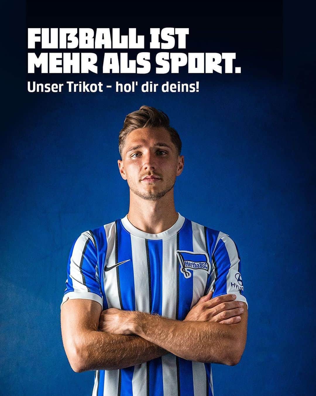 ニクラス・シュタルクのインスタグラム：「🔵⚪️  #fußballistmehr #hahohe」