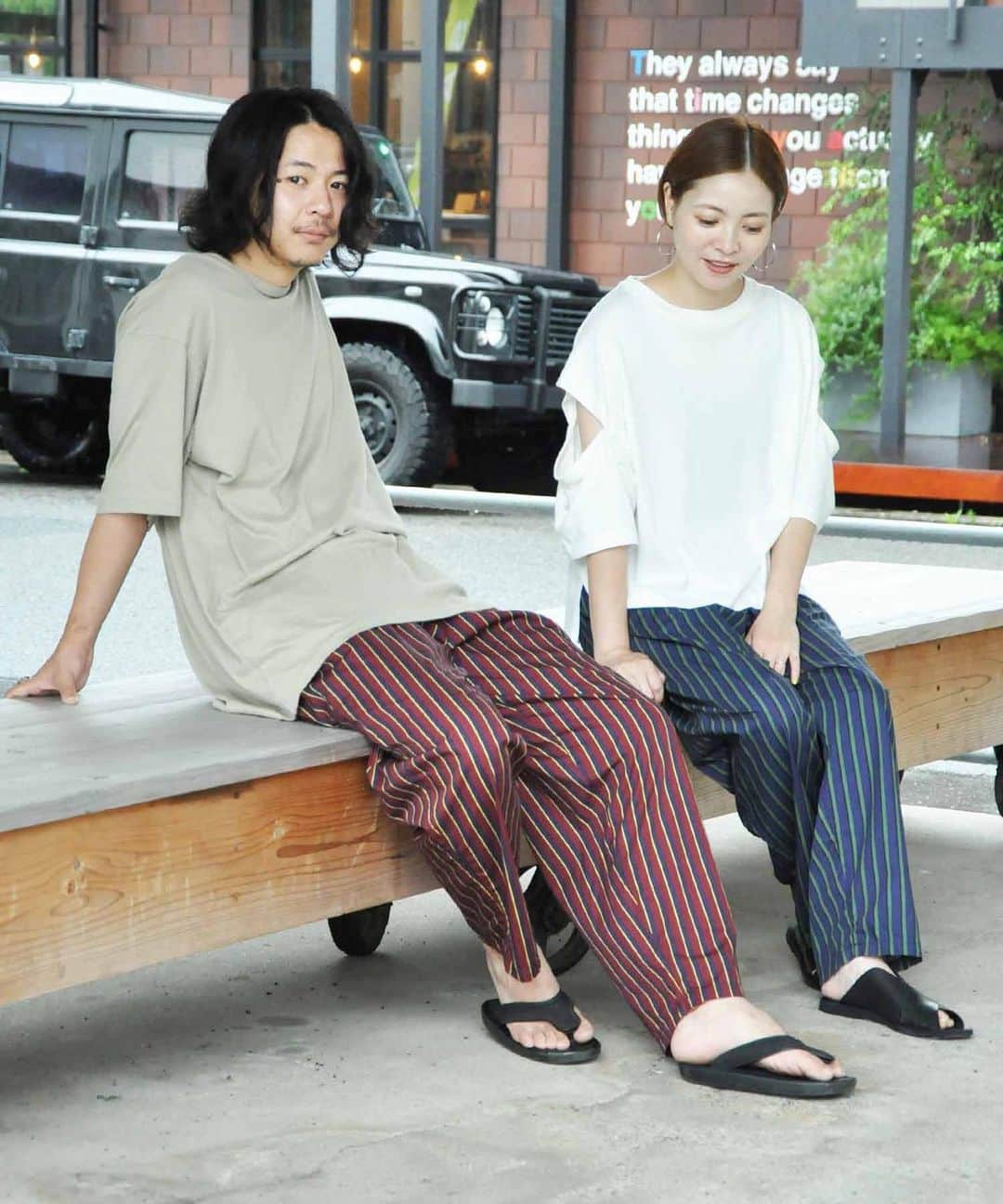 ジョンブルさんのインスタグラム写真 - (ジョンブルInstagram)「.﻿ ﻿ 【NEW ARRIVAVS】﻿ ﻿ 人気のイージーパンツに新たにトラッドな印象のあるレジメンタルストライプ柄が登場！﻿ ﻿ また、ウエスト部分をゴムと紐で調節できますのでユニセックスで着用いただけます。﻿ ﻿ レジメンタルストライプイージーパンツ﻿ lot.21507 / ¥11,000+tax﻿ ﻿ ⇒ https://www.privatelabo.jp/item/53735282.html﻿ ﻿ #johnbull #johnbullprivatelaborivatelabo #johnbullonlinestore #newarrivals #easypants #ジョンブル #ジョンブルプライベートラボ #新作入荷 #イージーパンツ #ストライプ柄」7月24日 22時17分 - johnbull_private_labo