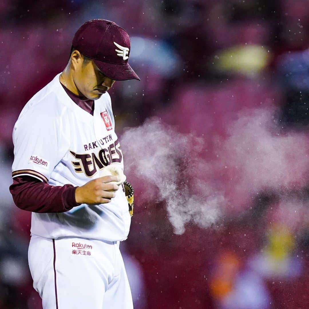 東北楽天ゴールデンイーグルスさんのインスタグラム写真 - (東北楽天ゴールデンイーグルスInstagram)「⚾️ ⚾️E 2-6 B⚾️ エースが力投を続けるも援護ができず 終盤に突き放されて痛すぎる敗戦。 7回にロメロ選手が一矢報いる7号ソロ👏🏼 宋選手は9回に登板し6球で三者凡退に💯 そして堀内選手が今日から1軍登録されました👍🏼 #rakuteneagles #NOWorNEVERいまこそ #日本一の東北へ  #則本昂大 #ロメロ #stefenromero  #宋家豪  #堀内謙伍  #写真もイープレで」7月24日 22時23分 - rakuten_eagles