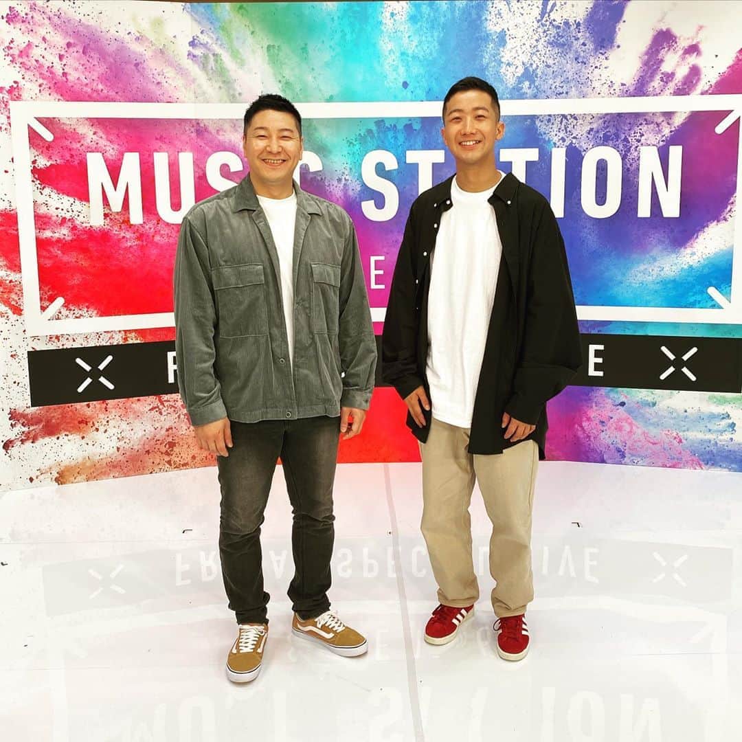 長田庄平さんのインスタグラム写真 長田庄平instagram 瑛人くんと初共演出来ましたー まさかのmステ 生配信 肩幅全然違う 香水 瑛人 瑛肩 ドルチェアンドガッバーナ Mステ ミュージックステーション 7月24日 22時57分 Osadashouhei