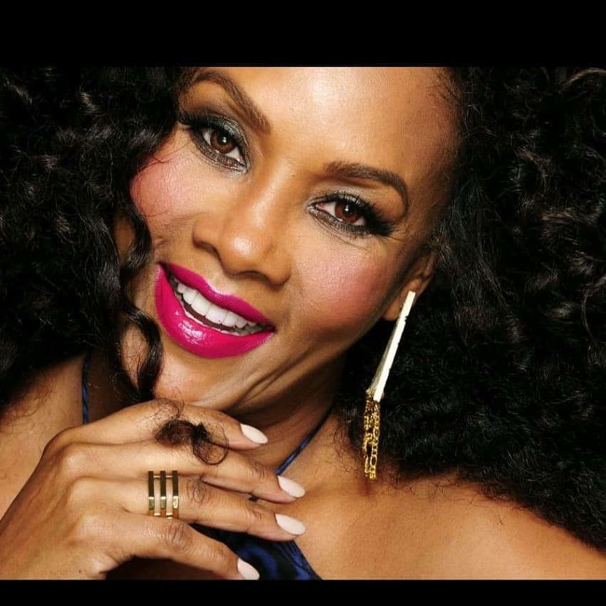 ヴィヴィカ・A・フォックスさんのインスタグラム写真 (ヴィヴィカ・A・フォックスInstagram)「TGIF Dawlings! 