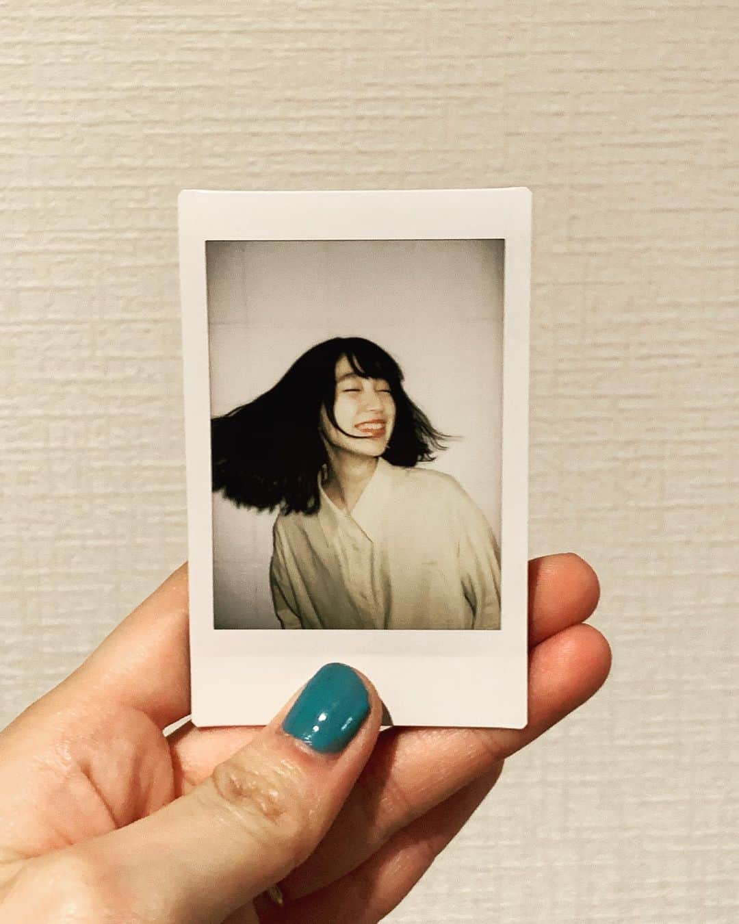 小谷実由さんのインスタグラム写真 - (小谷実由Instagram)「髪長いのもう数億年前に感じるんだけど、まだ一年しか経ってなかった」7月24日 23時09分 - omiyuno