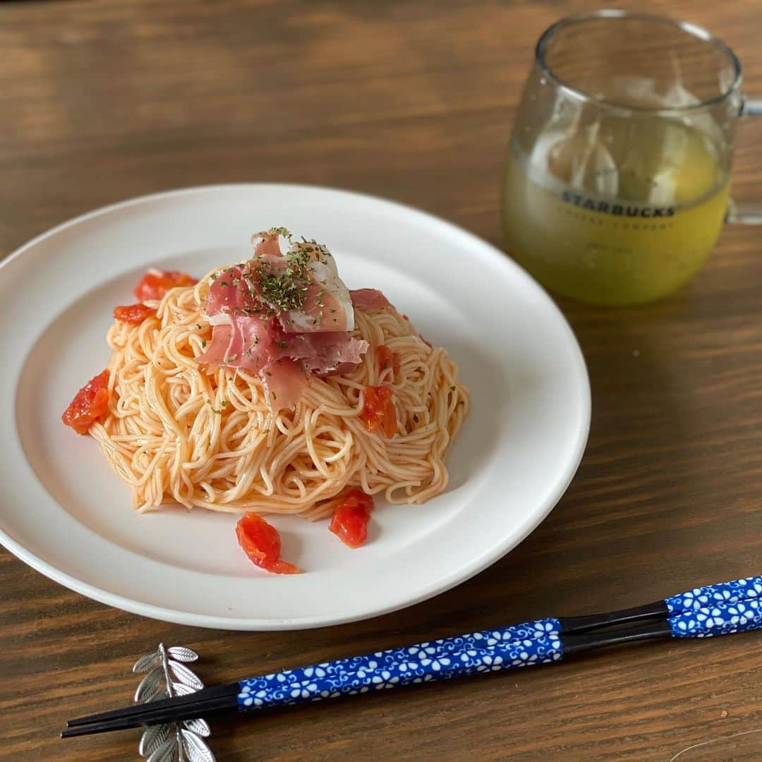 竹村仁志さんのインスタグラム写真 - (竹村仁志Instagram)「冷製パスタ風そうめん🍝最近食欲なかったけど食べれました‼︎」7月24日 23時12分 - hitoshitakemura