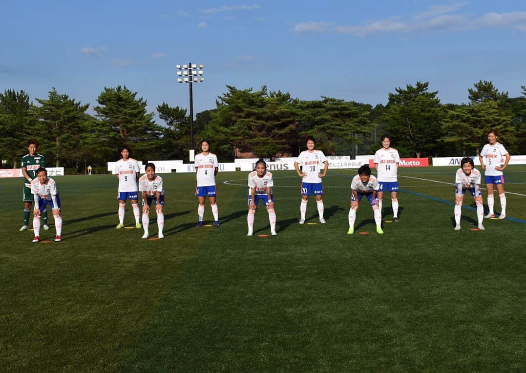 川村優理のインスタグラム：「. Game day⚽️ . #レッズ #18時キックオフ #新潟市陸上競技場 #リモートマッチ . #めーちゃんおもしろくて何回も再生しちゃったよ #ごめんね . #それでは今日も頑張りましょう！」